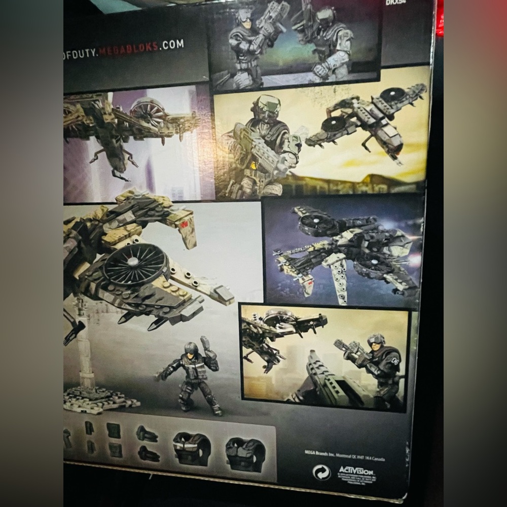 New Call Of Duty Mega Bloks Wraith Attack DKX54 (351 PCs) - Picture 8 of 9